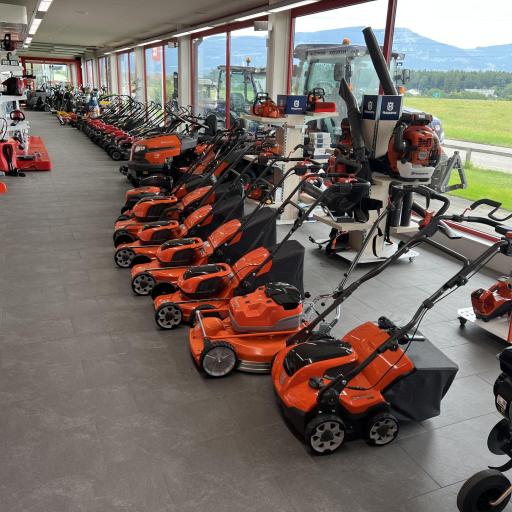 Husqvarna Geräte im Verkaufsladen